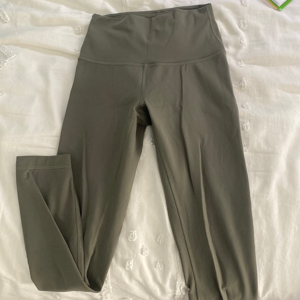 Lululemon wunder train leggings